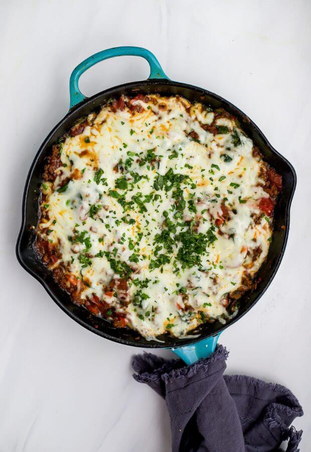 Cheesy Beef and Spinach&nbsp;Casserole
