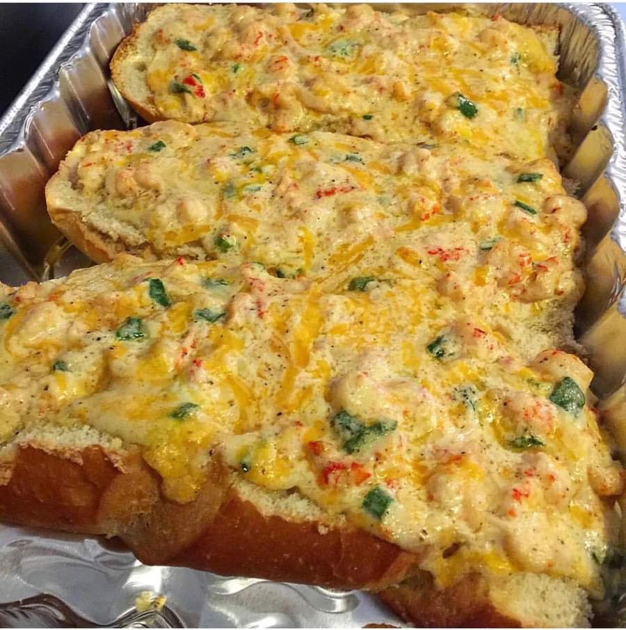 Cracked Crab Cheese&nbsp;Bread